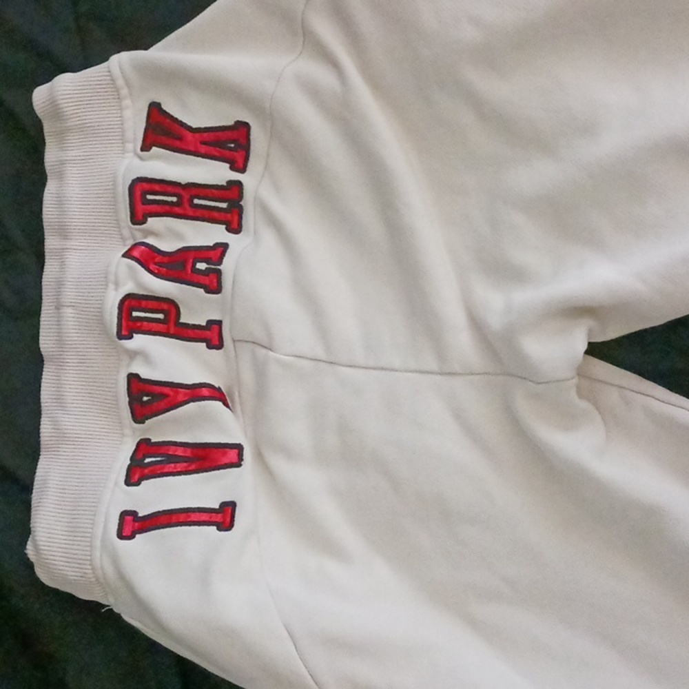 BEYONCE IVY PARK Cream Baseball Logo Crop Joggers Pants